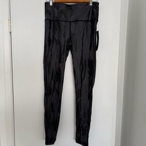 NWT Mono B Black Camouflage Leggings Large L